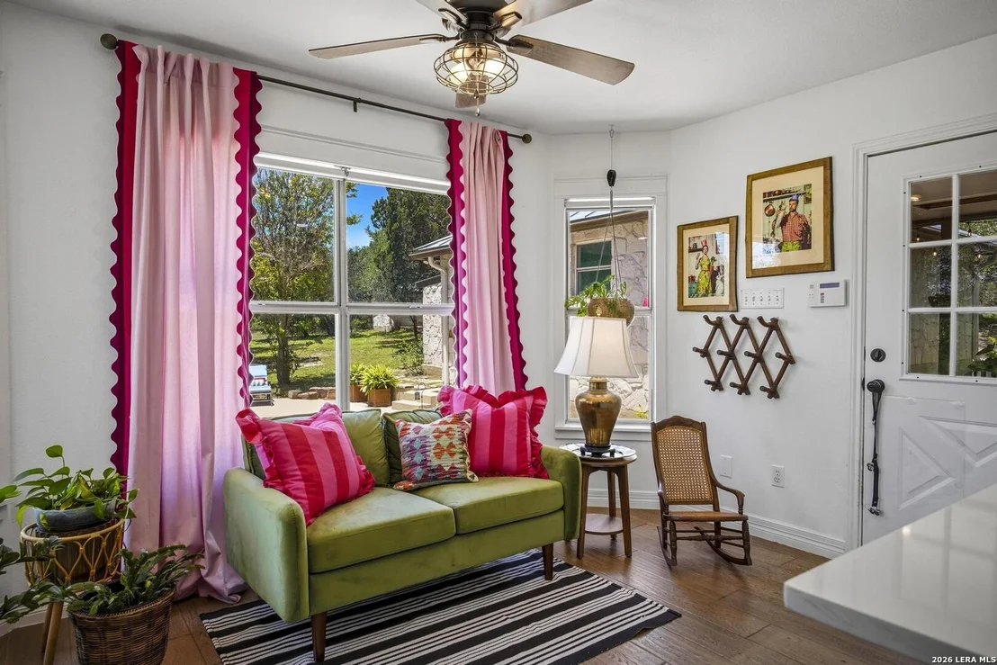 Photo of 9318 Fox Briar