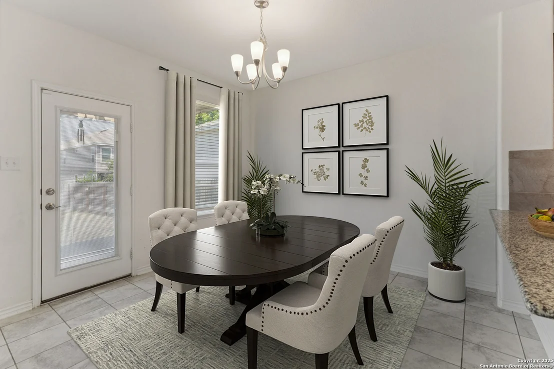 Photo of 8277 Assumption