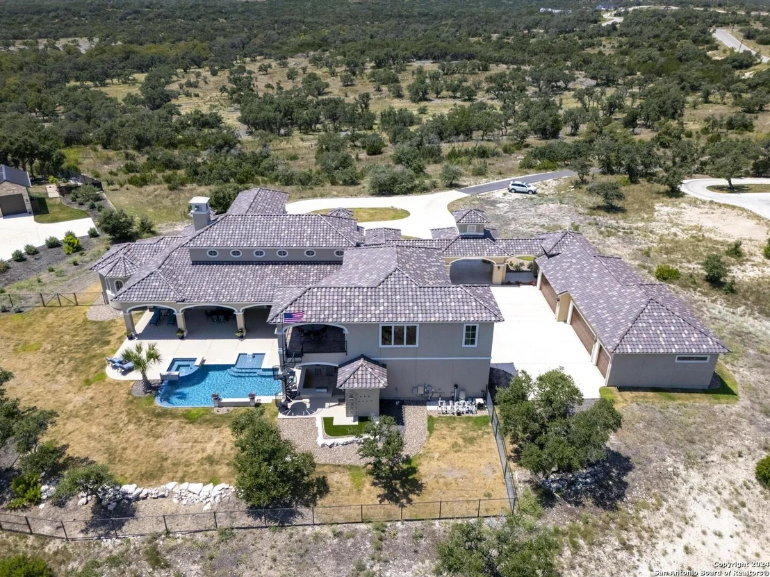 Photo of 11420 MONTELL PT
