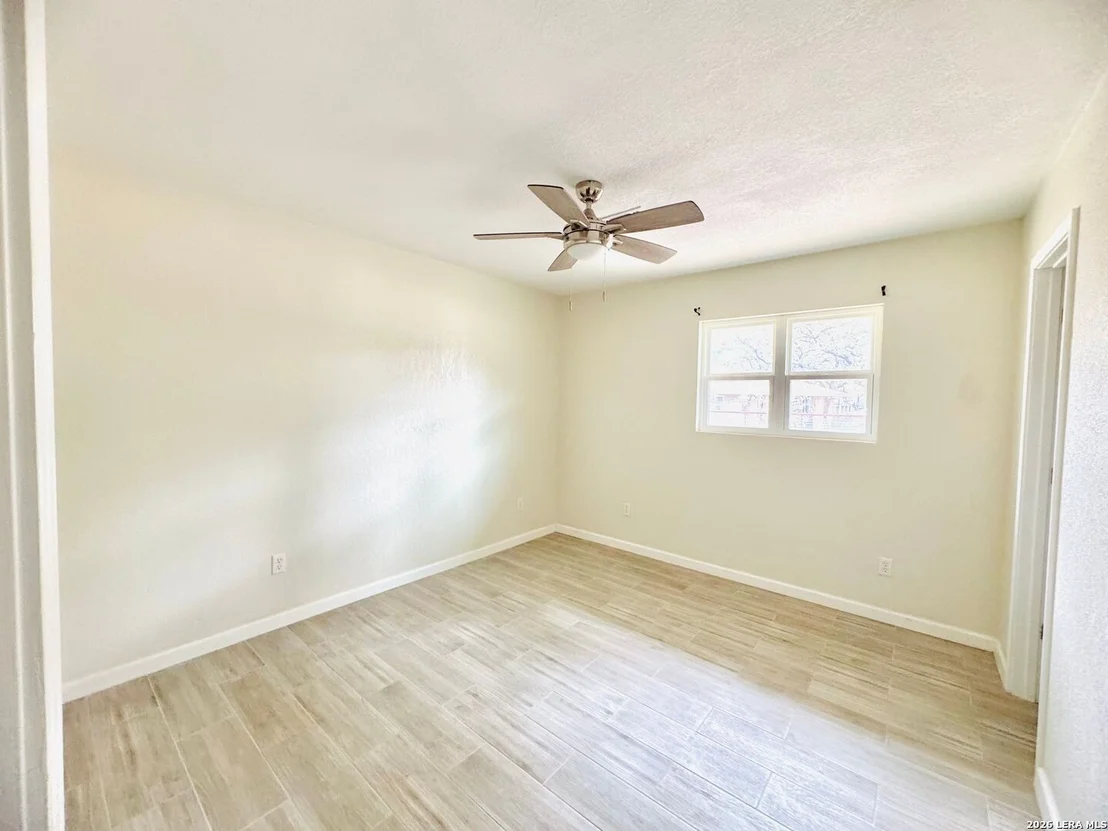 Photo of 25 Sunrise Dr.