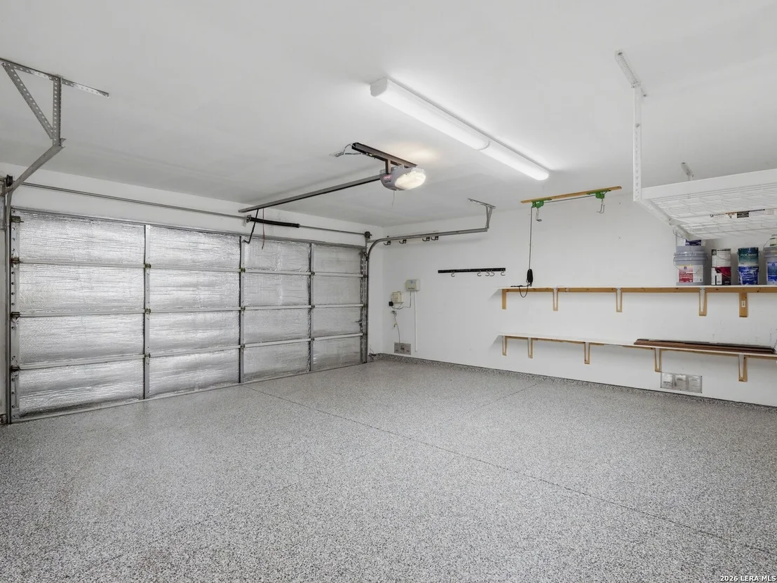 Photo of 414 WALNUT CRST