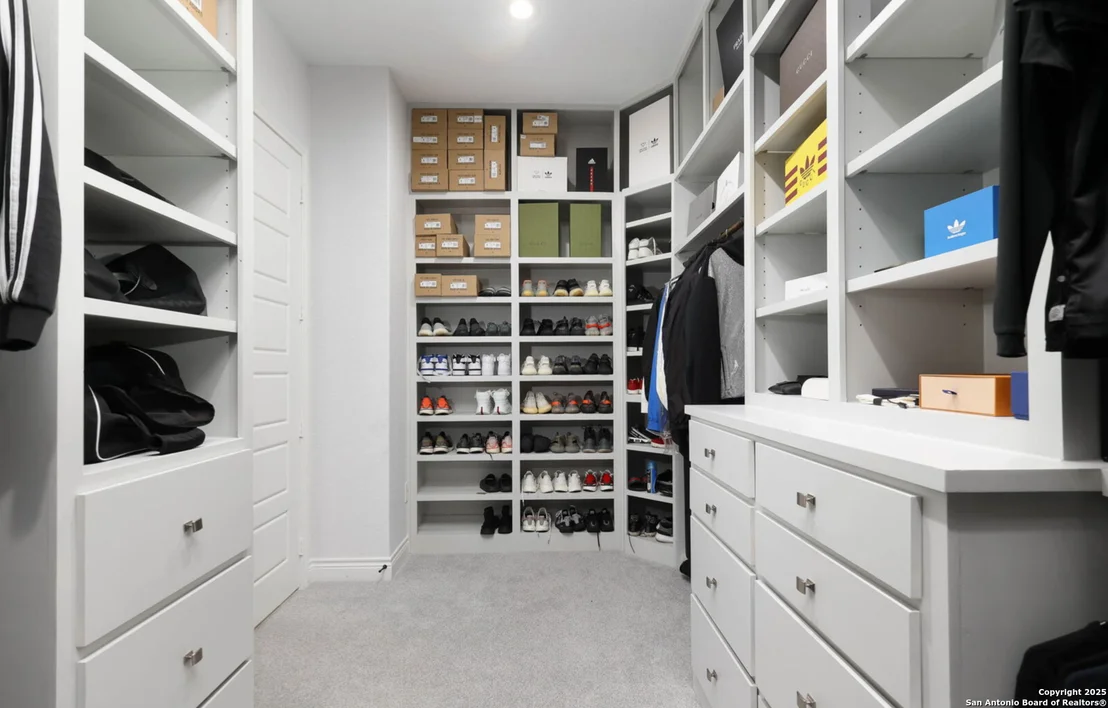 Photo of 28 BURNHAM GLN