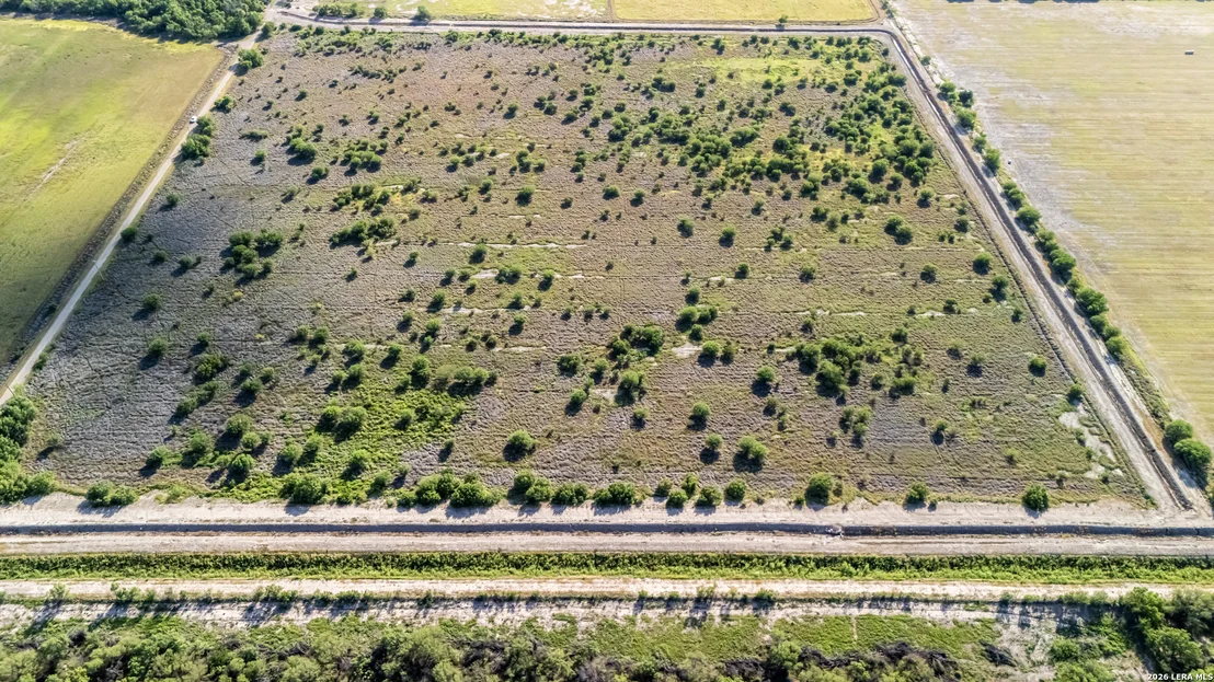 Photo of 285 Lowe Rd.