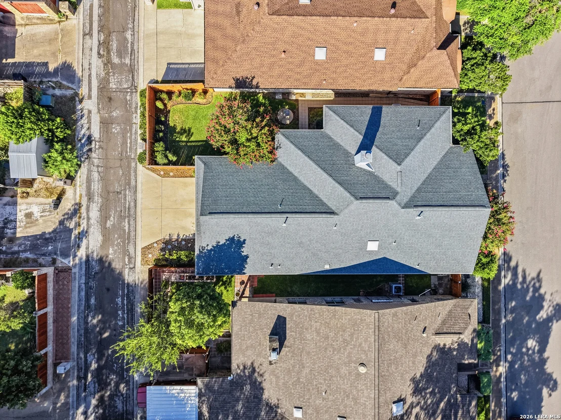 Photo of 6119 CRESCENT FLS