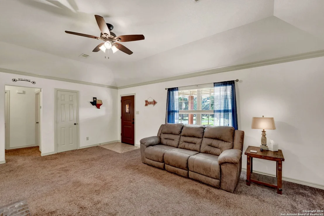 Photo of 1616 RIVER TRAIL RD