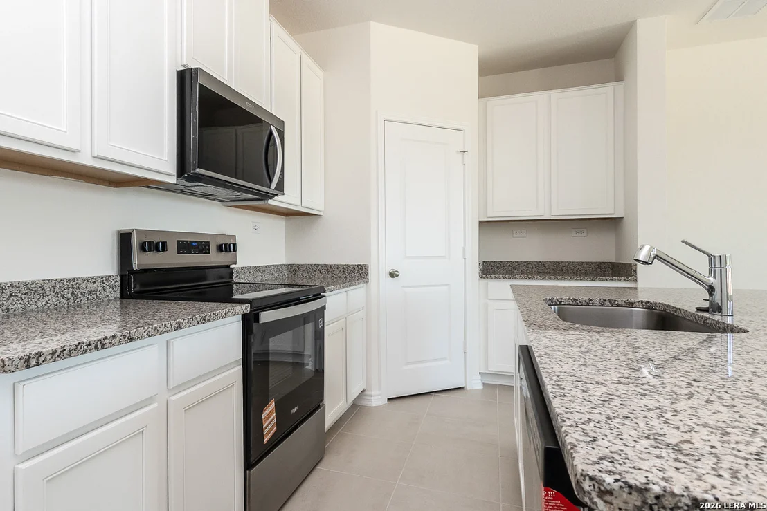 Photo of 4141 WOODSIDE DR