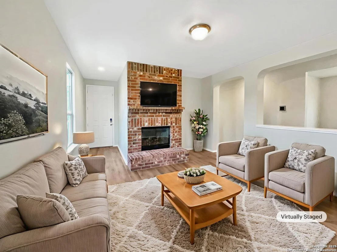 Photo of 8403 Brazos