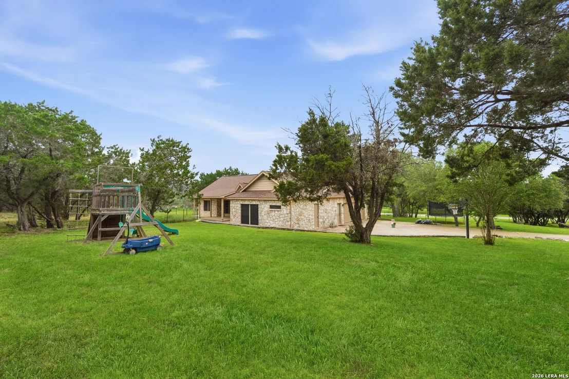 Photo of 180 Saur Rd