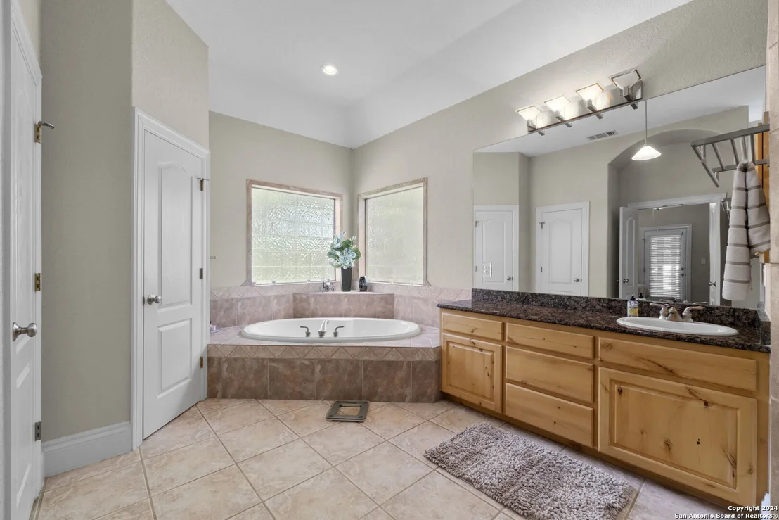 Photo of 215 COMAL RUN