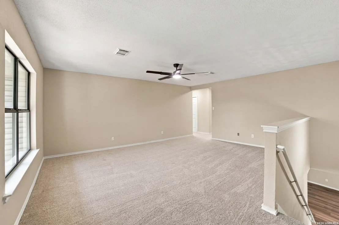 Photo of 281 SAMANTHA DR