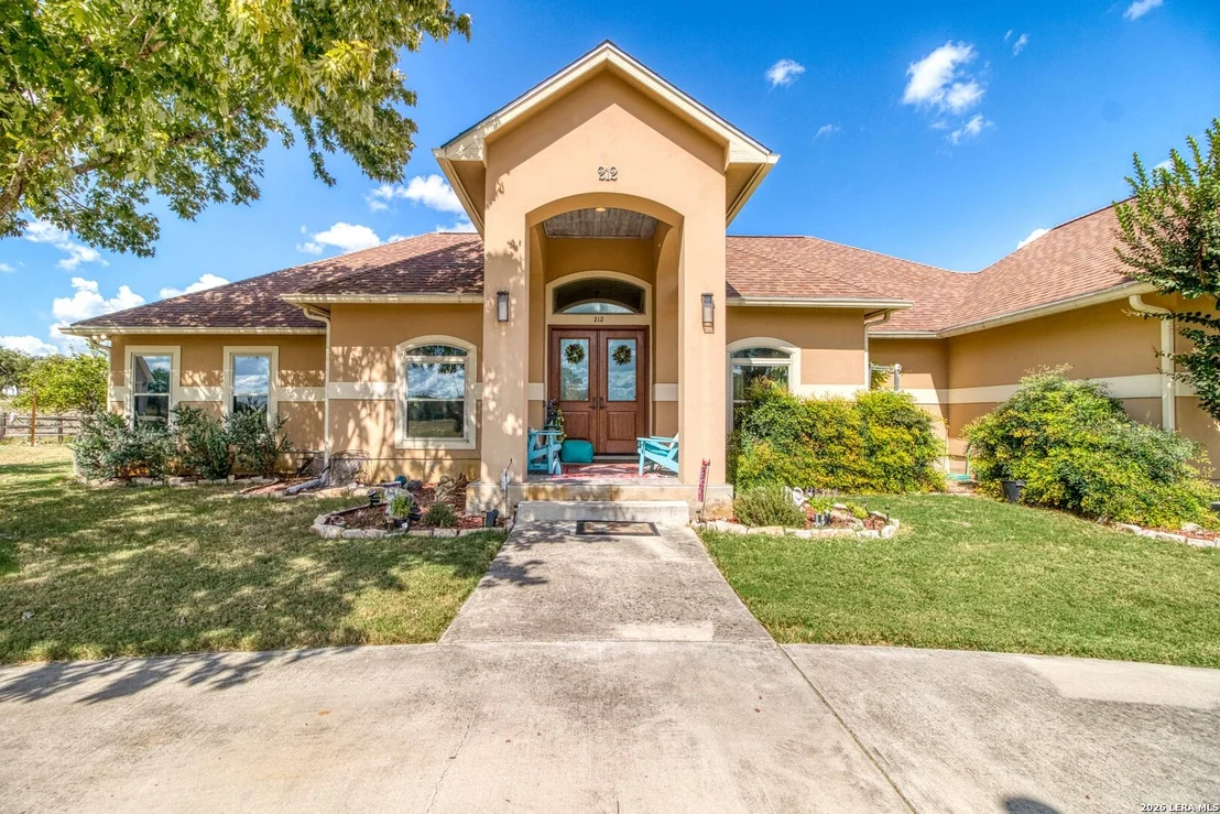 Photo of 212 ANTLER CIR