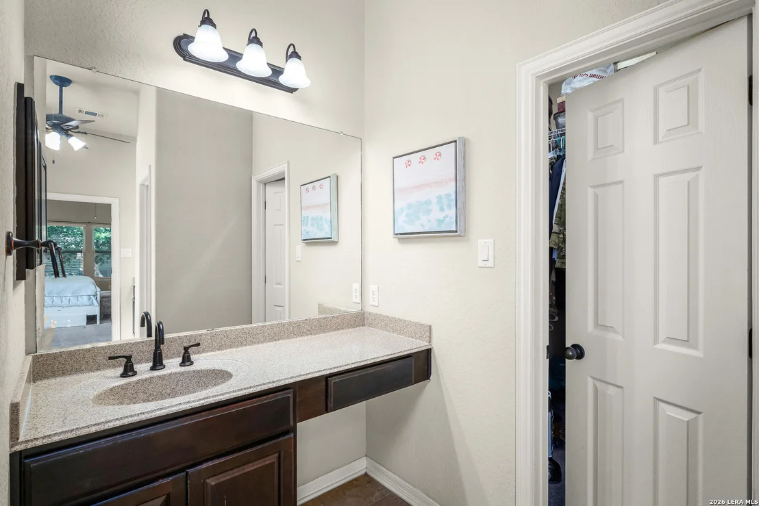 Photo of 824 Water Oak