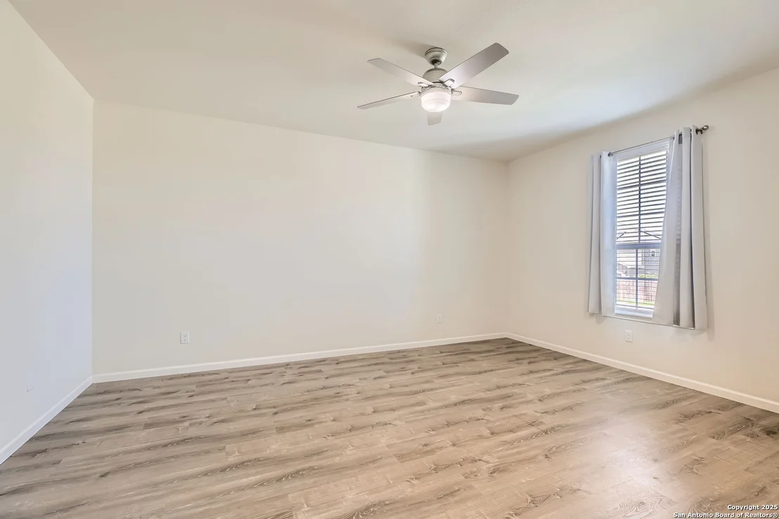 Photo of 2832 Klein Way