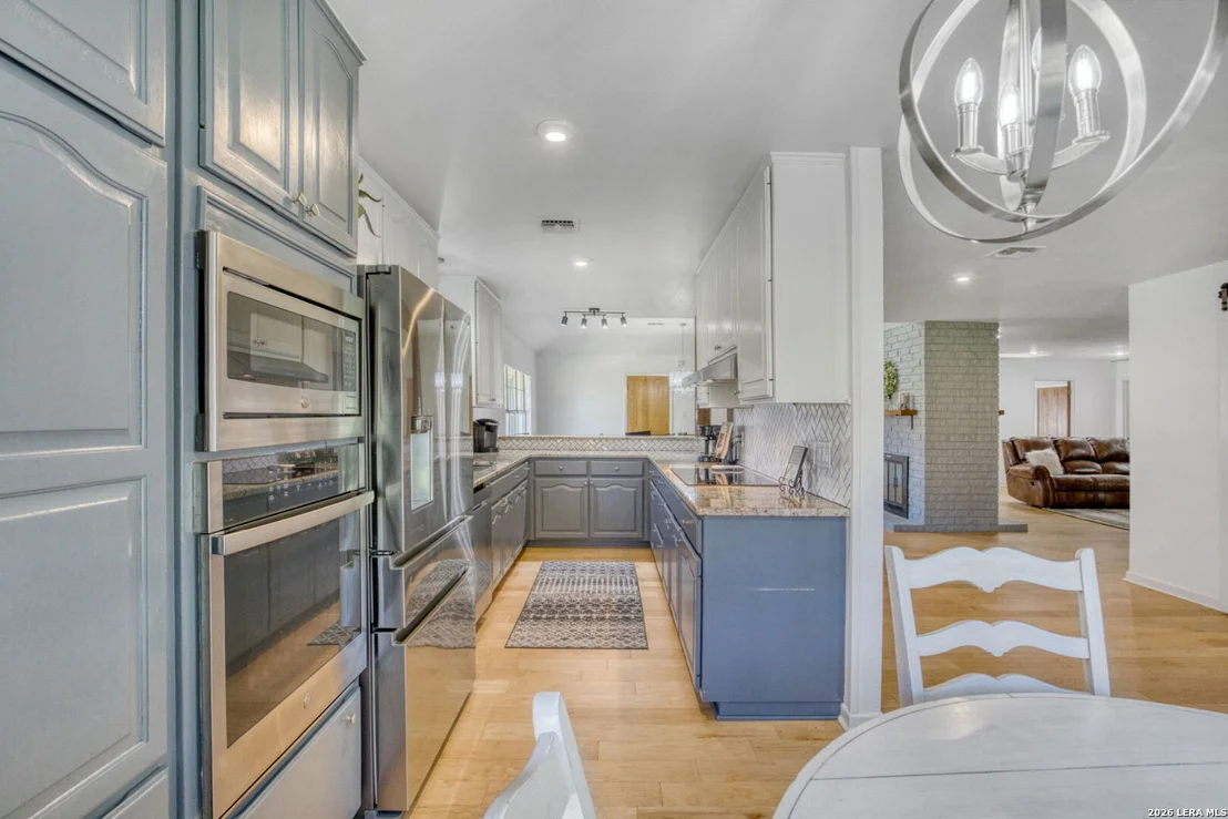 Photo of 205 EDGEWOOD DR