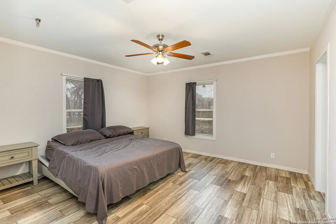 Photo of 153 Pr 6724