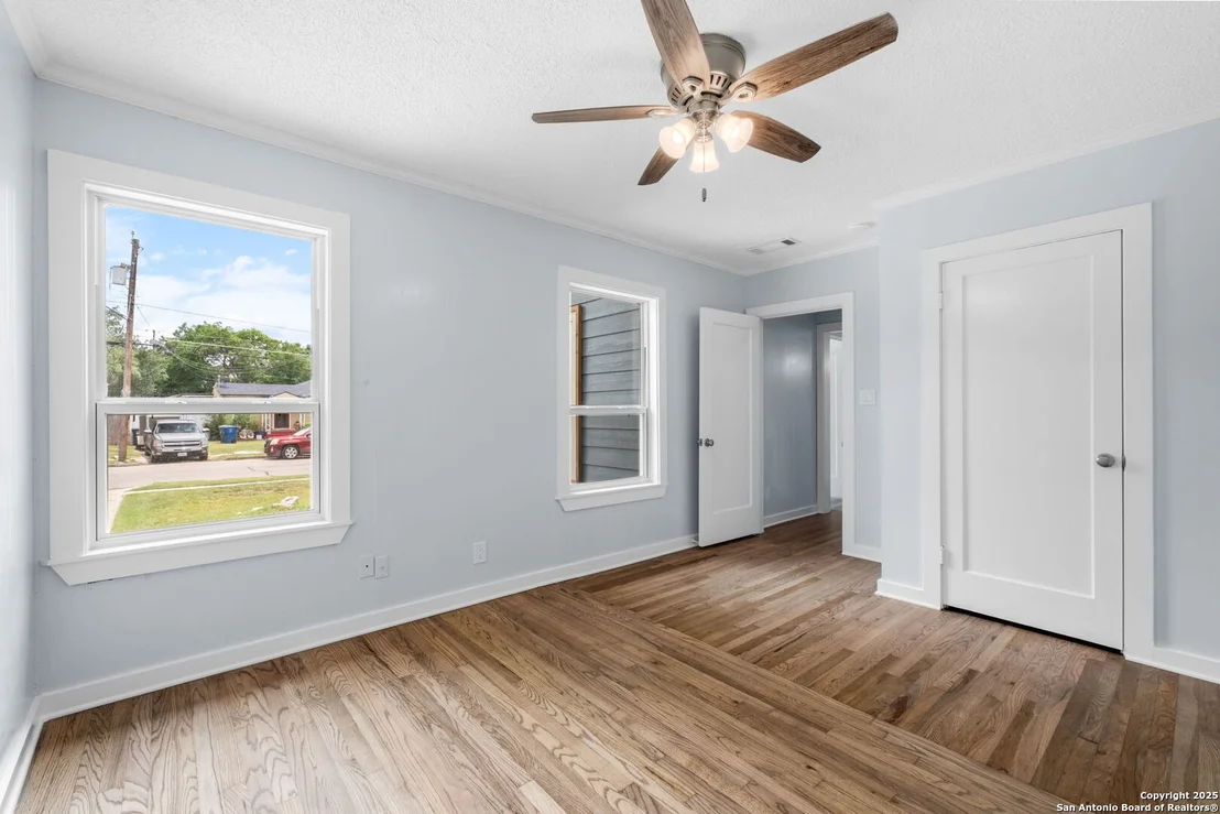 Photo of 131 New Haven