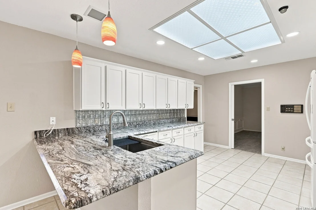 Photo of 102 IRONGATE RD
