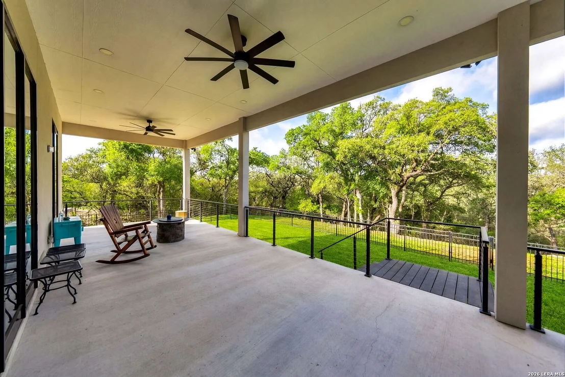 Photo of 721 Timber Bluff