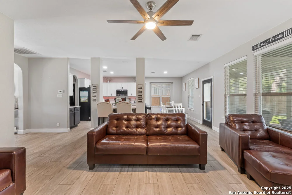 Photo of 2206 Dewey Pt