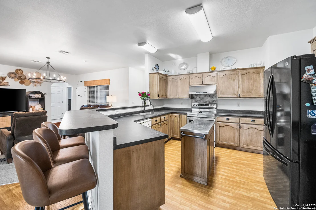 Photo of 2240 Stonehaven