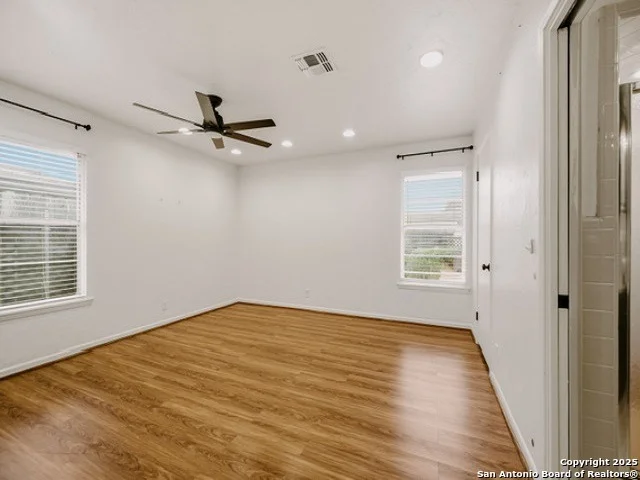 Photo of 4313 Driftwood PL