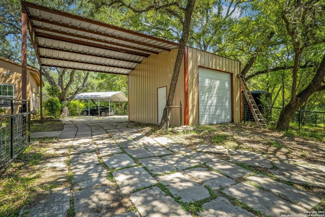 Photo of 10855 Jericho Rd