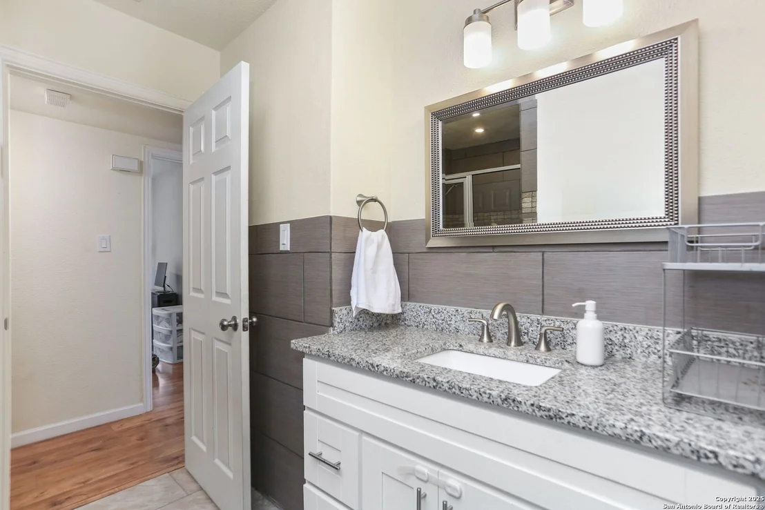 Photo of 202 Beverly Drive