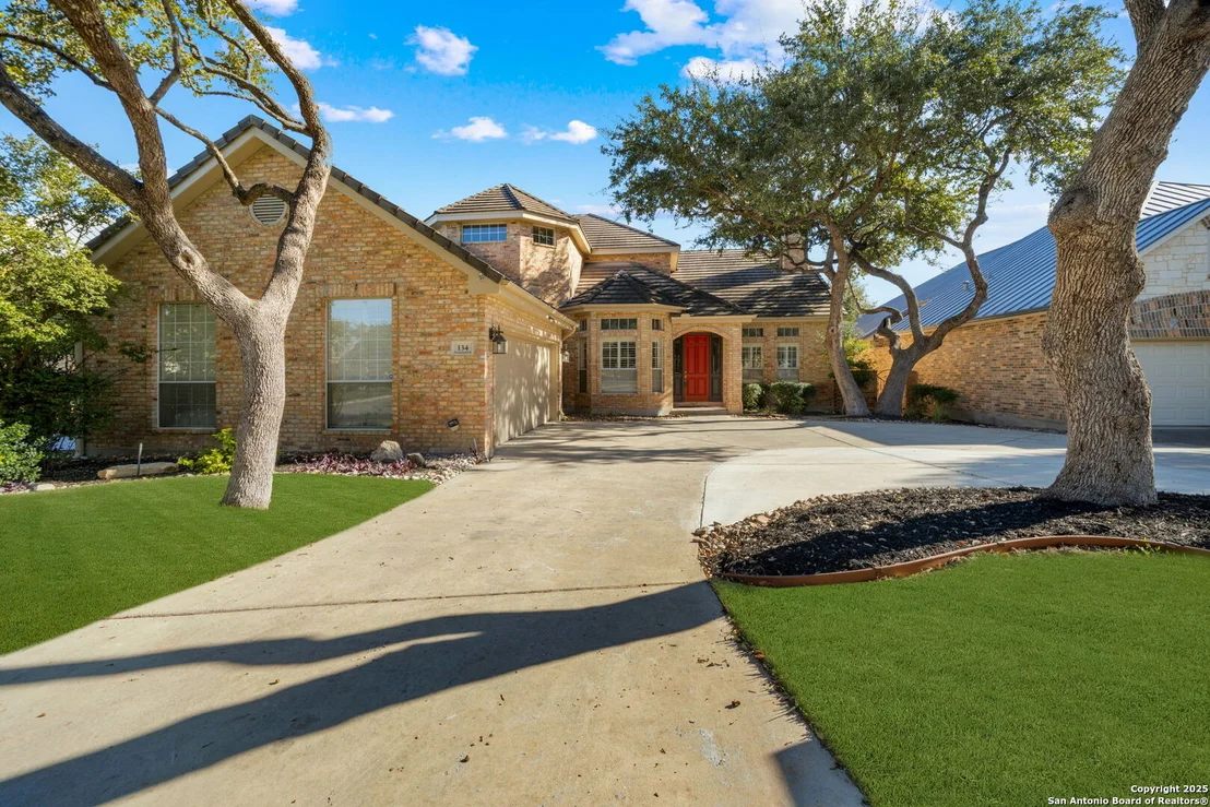 Photo of 134 Hampton Way