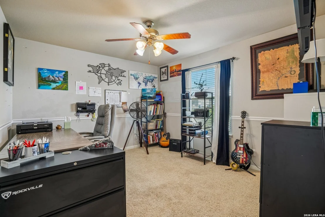 Photo of 990 OAK PARK