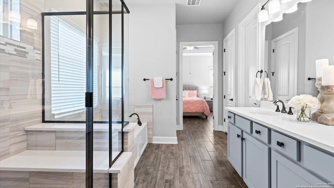 Photo of 1164 limestone