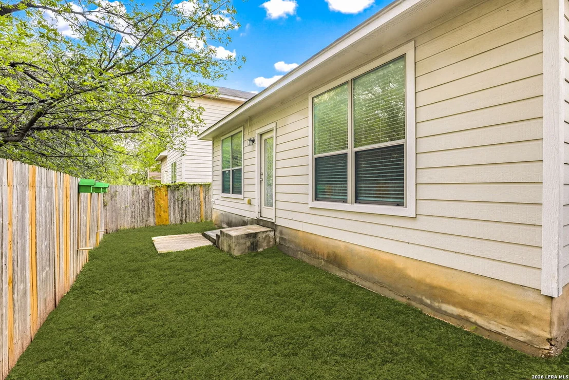 Photo of 6038 Pecan Tree