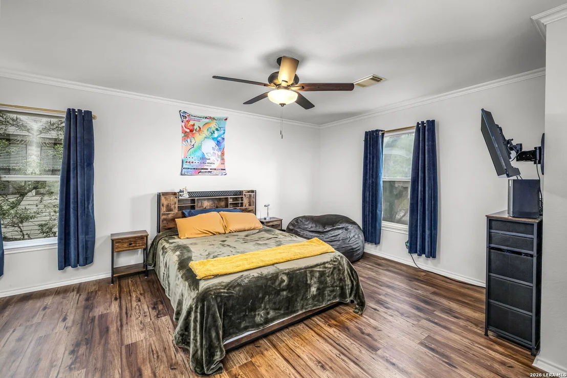 Photo of 231 Samantha Dr