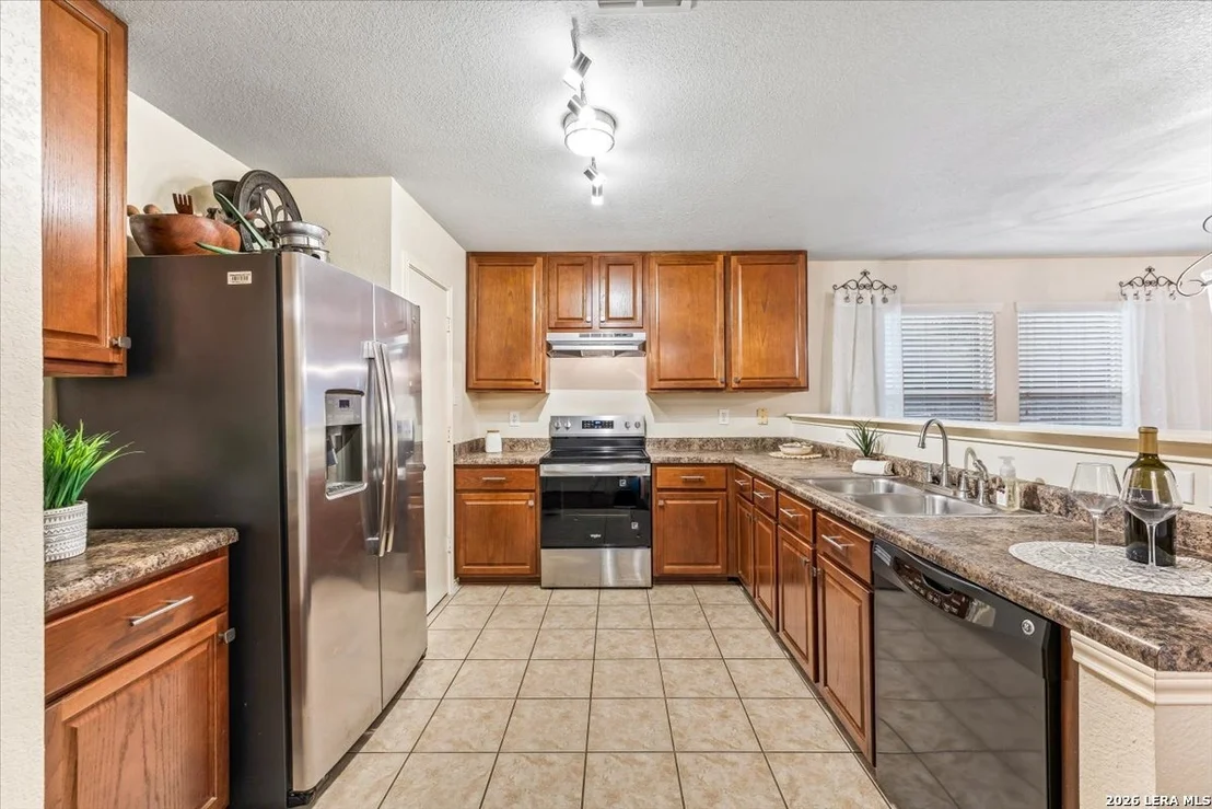 Photo of 26603 Redstone Hill