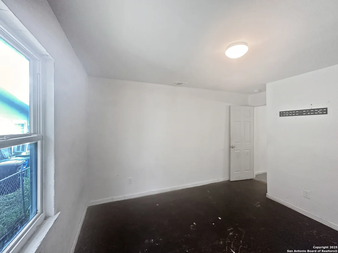 Photo of 307 Muegge