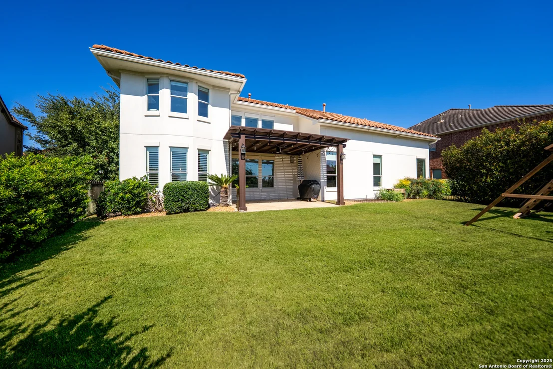 Photo of 24806 Ellesmere