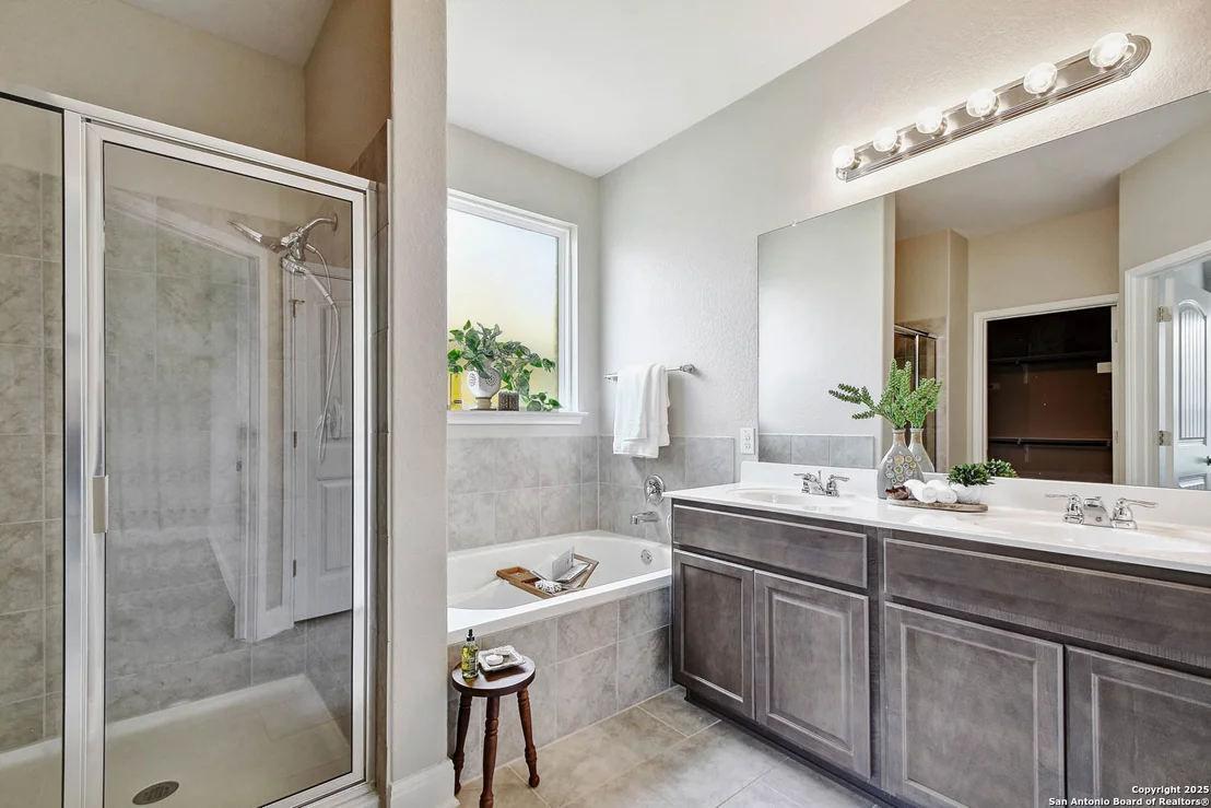 Photo of 13538 Meredith Cove