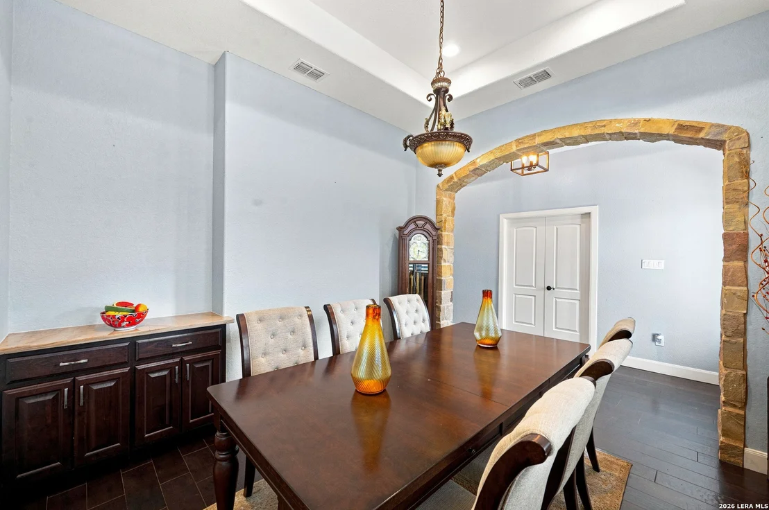 Photo of 1357 PRIVATE ROAD 3702