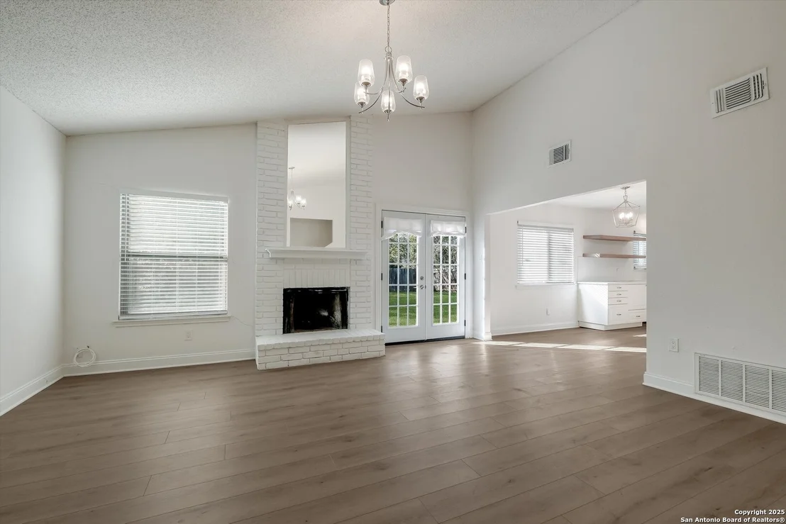 Photo of 7279 Pine Branch