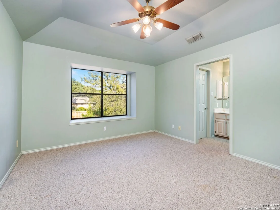 Photo of 332 Towne Vue