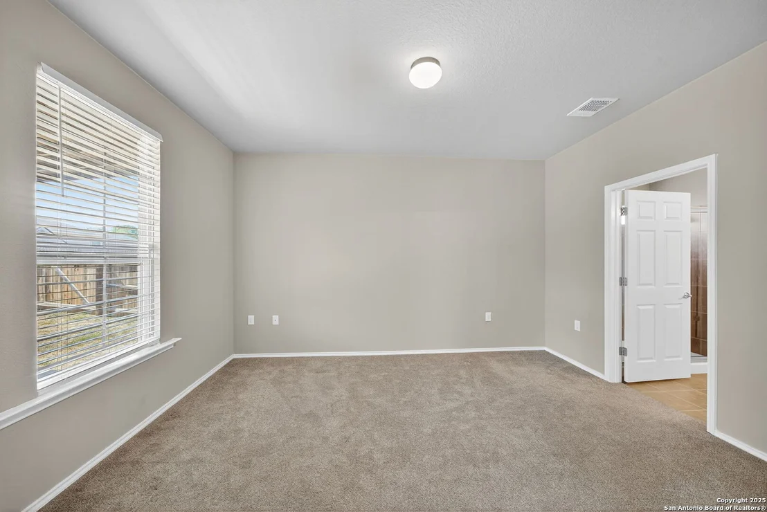 Photo of 3906 Adair Blf