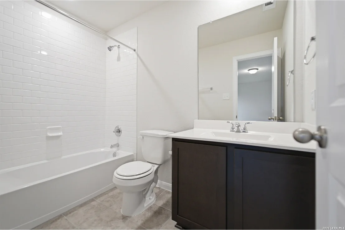 Photo of 420 IVY RD