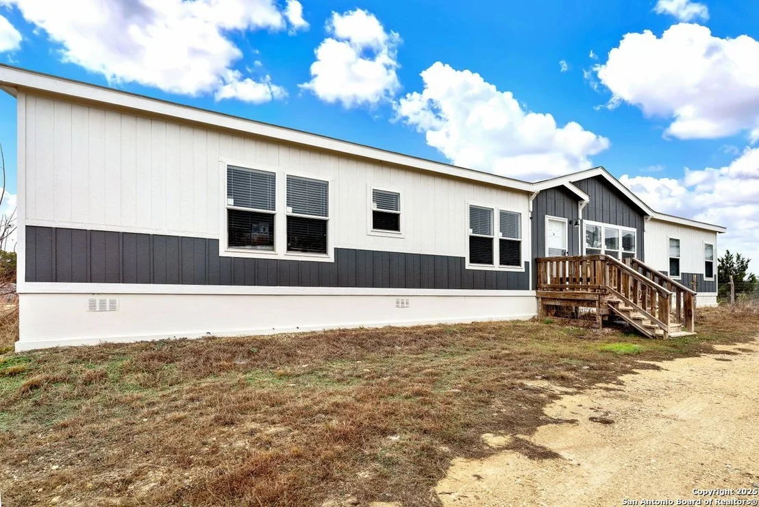 Photo of 1685 BROAD OAK DR