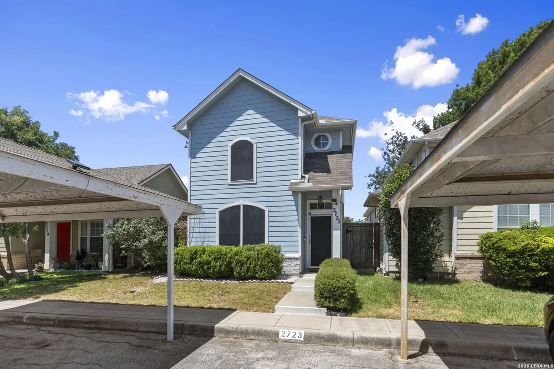 Photo of 2723 Crown Arbor Dr