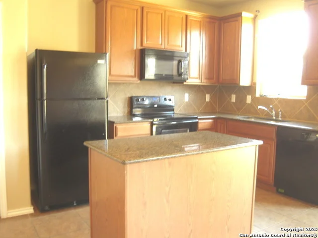 Photo of 2530 Sunset Bend