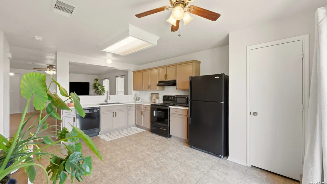 Photo of 3960 Cherokee Blvd