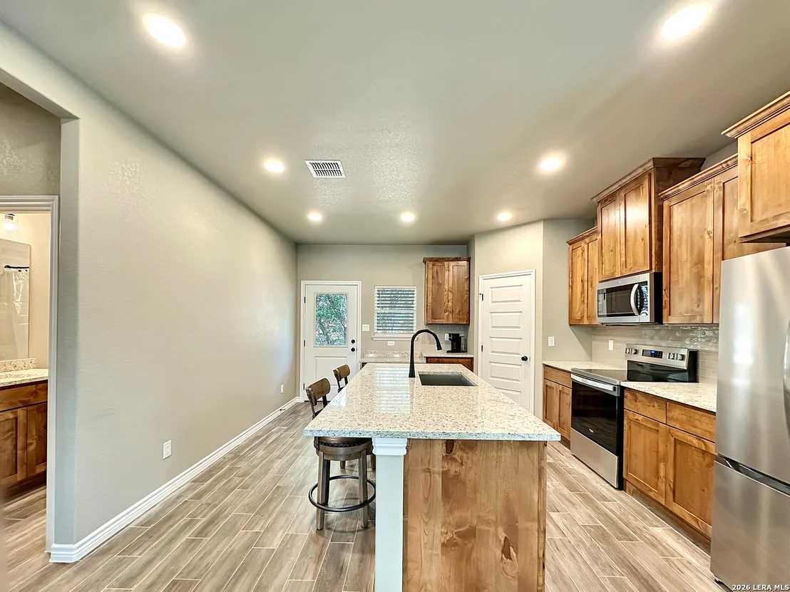 Photo of 197 SPRING MOUNTAIN DR