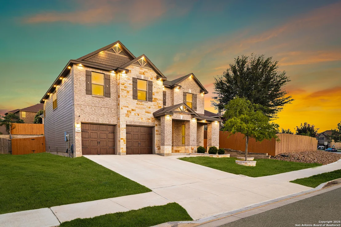 Photo of 244 Landmark Way