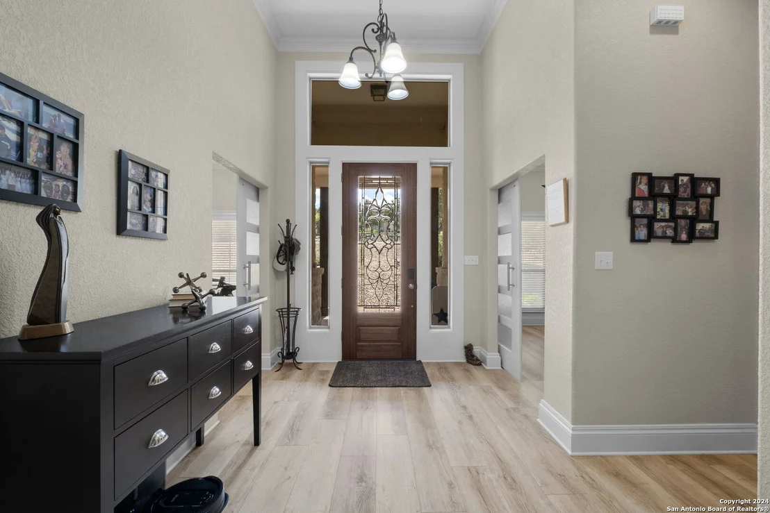 Photo of 215 COMAL RUN