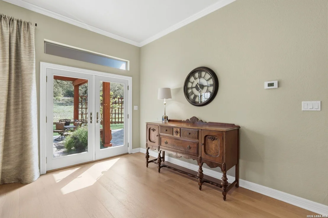 Photo of 26240 Smithson Valley Rd