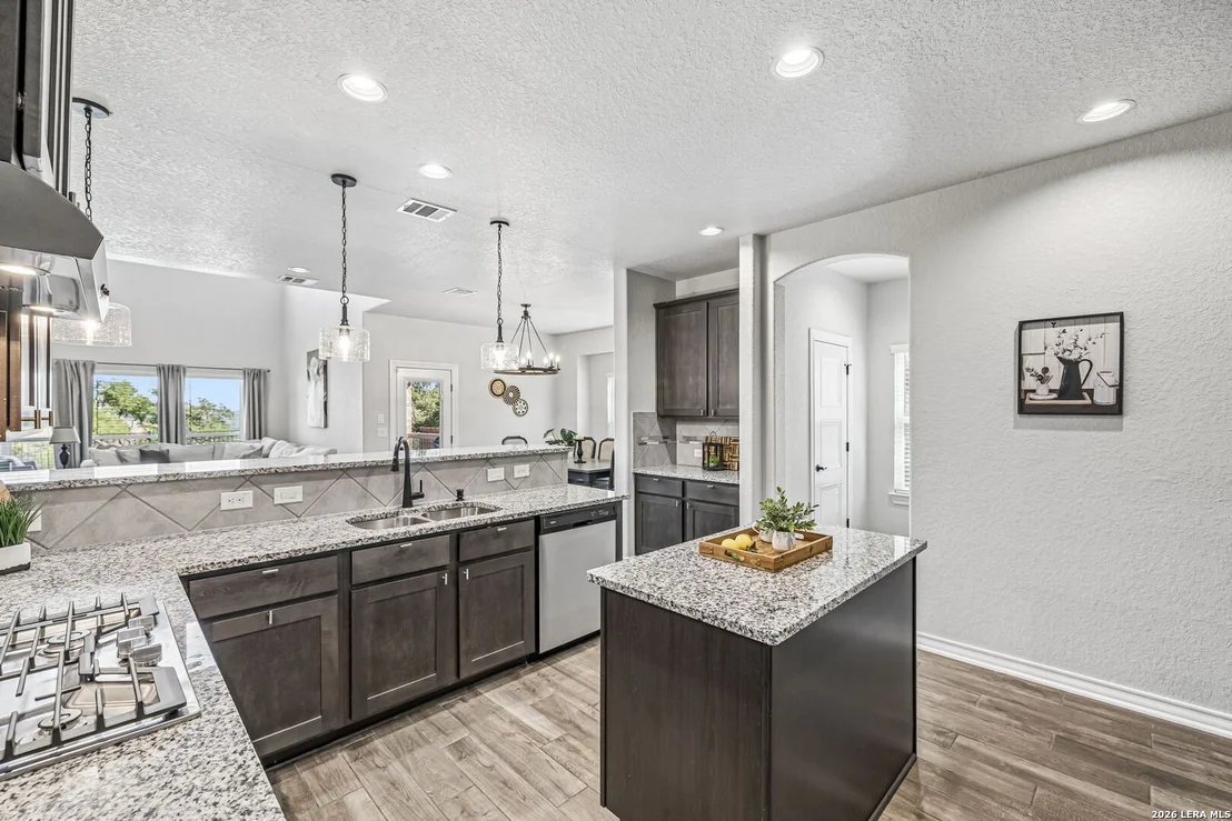 Photo of 3586 KING TERRACE